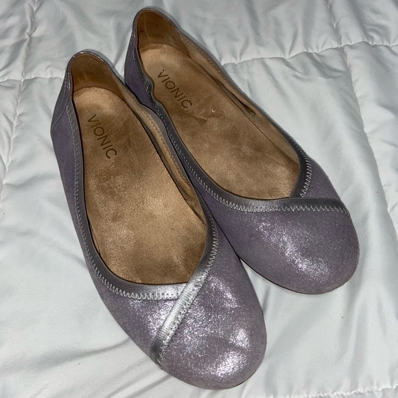 Vionic Purple Flats with Silver Trim - Picture 2 of 7